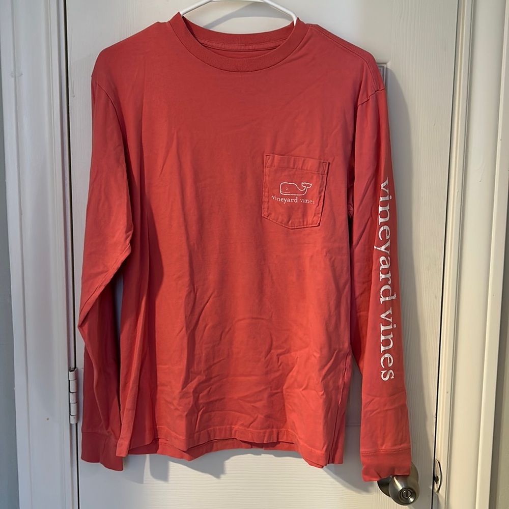 Vineyard vine shirts, size xs, color coral